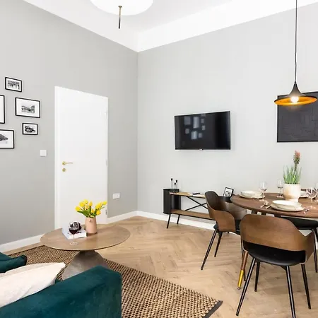 P431 Elitehost Luxury Apartamento Budapest